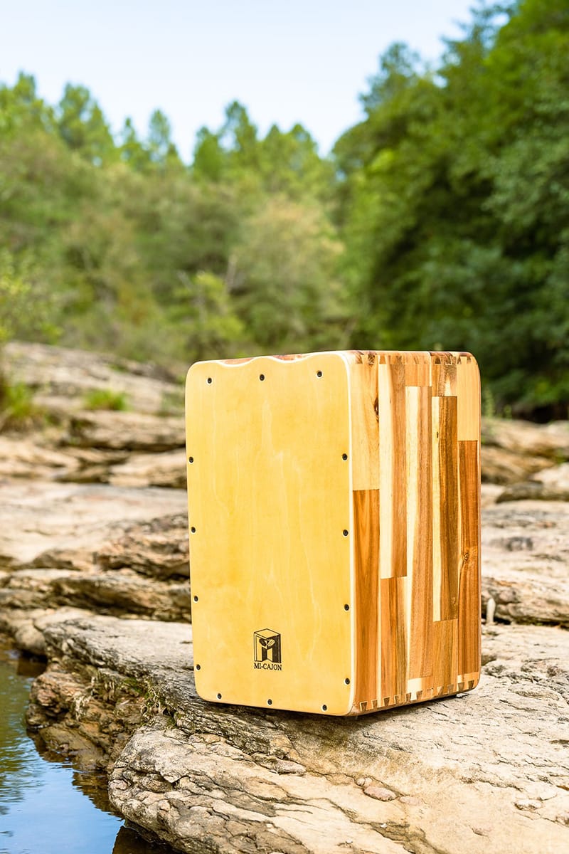 Tambour cajon en bois massif personnalisé -  Canada